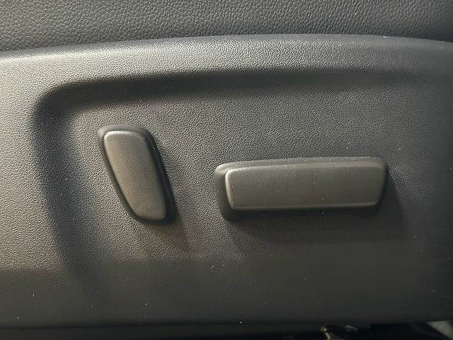Toyota Hilux 7