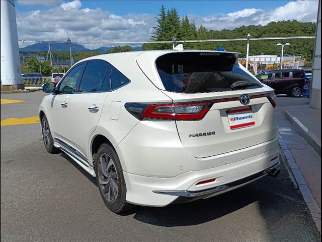 Toyota Harrier 8