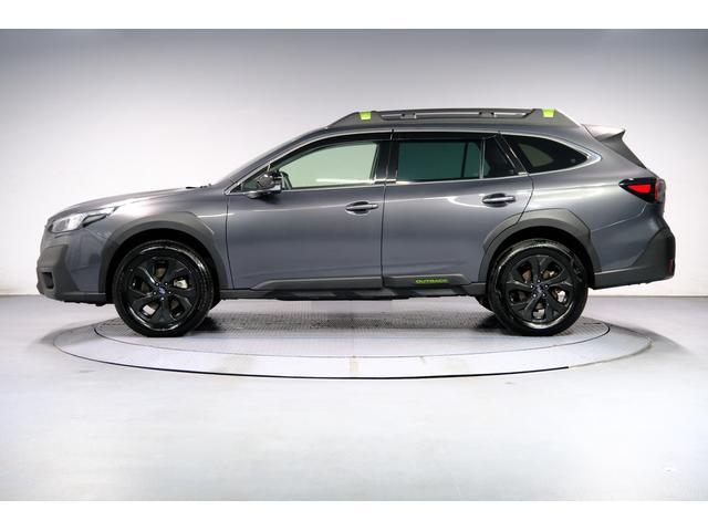 Subaru Legacy Outback 3