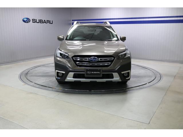 Subaru Legacy Outback 5