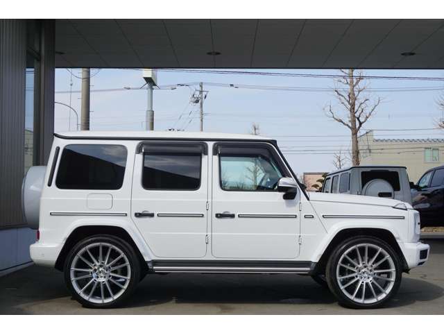 Mercedes-Benz G-Class 11