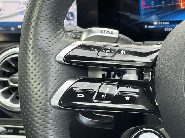 Mercedes-Benz GLA-Class 10