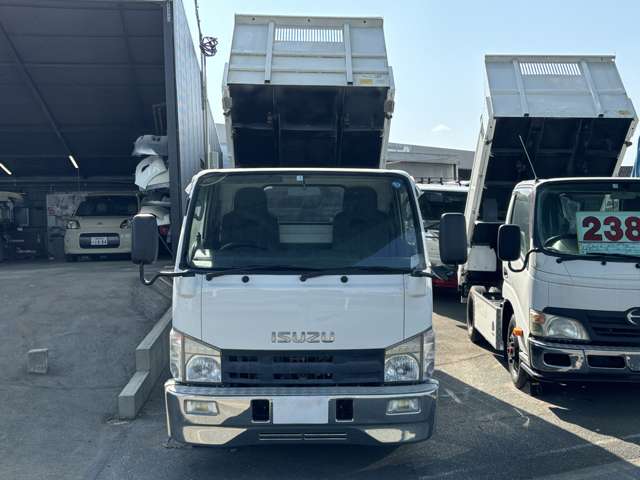 Isuzu Elf 2