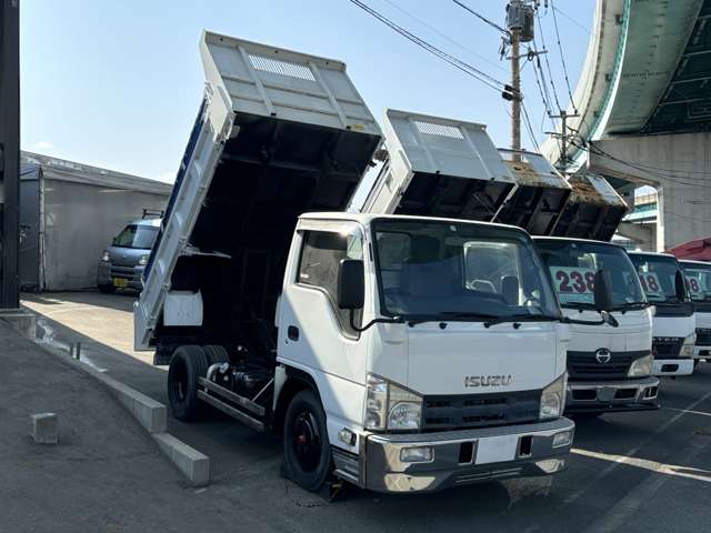 Isuzu Elf 3