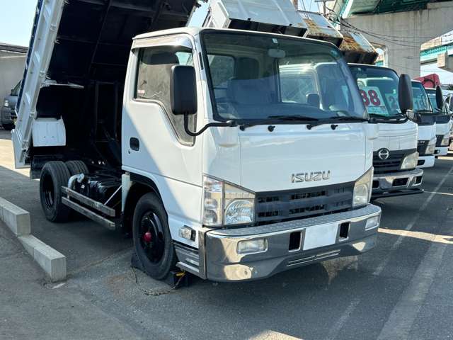 Isuzu Elf 10