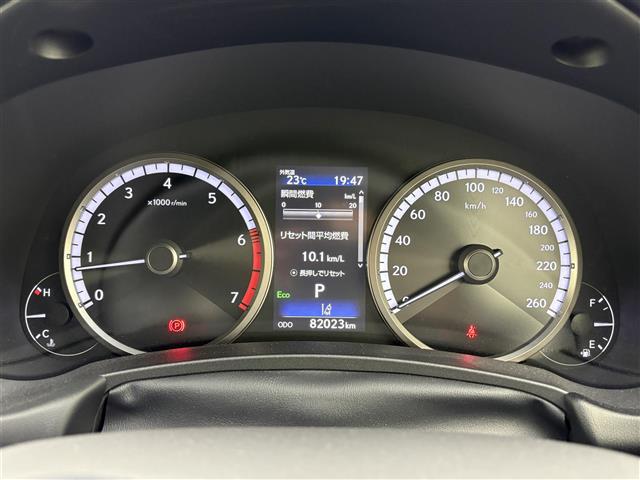 Lexus NX 9
