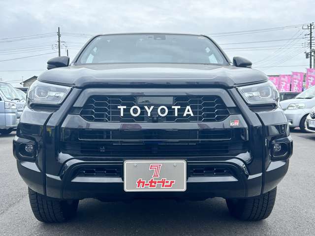 Toyota Hilux 3