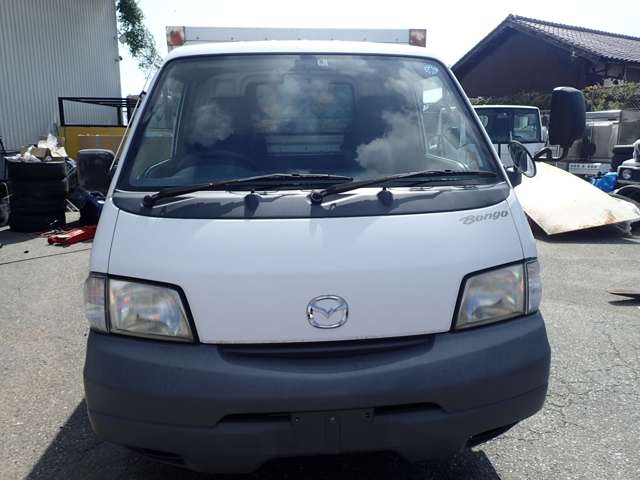 Mazda Bongo Truck 2