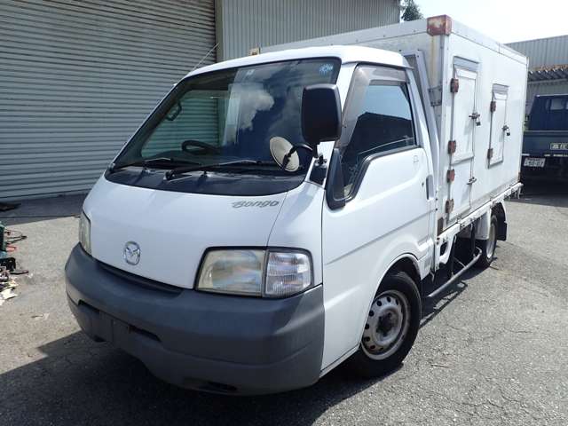 Mazda Bongo Truck 3