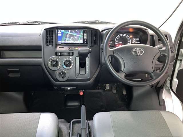 Toyota Town Ace Van 11