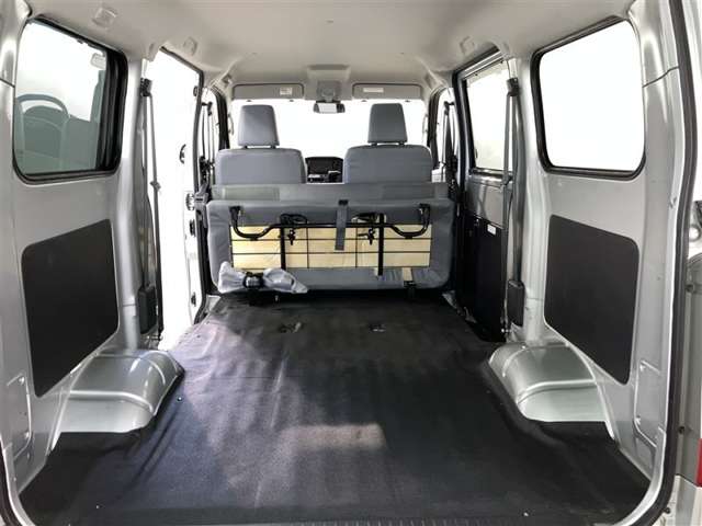 Toyota Town Ace Van 10