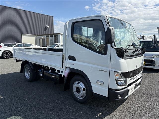 Mitsubishi Fuso Canter 7
