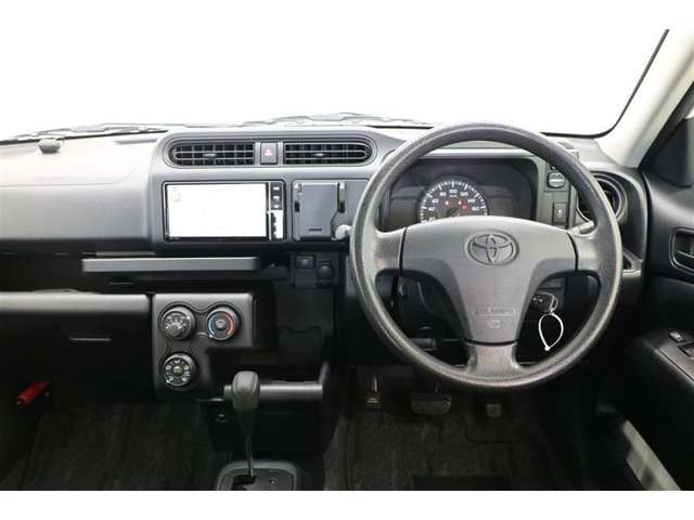 Toyota Succeed Van 5