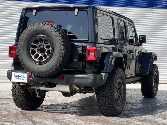 Jeep Wrangler 2