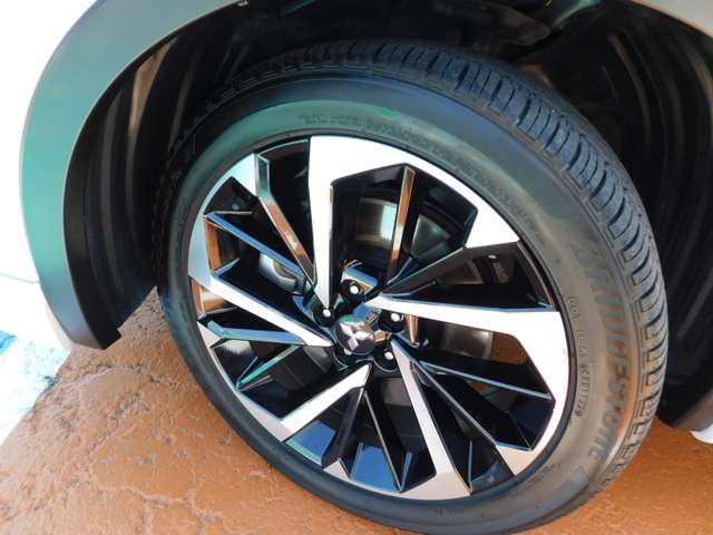 Mitsubishi Outlander 7