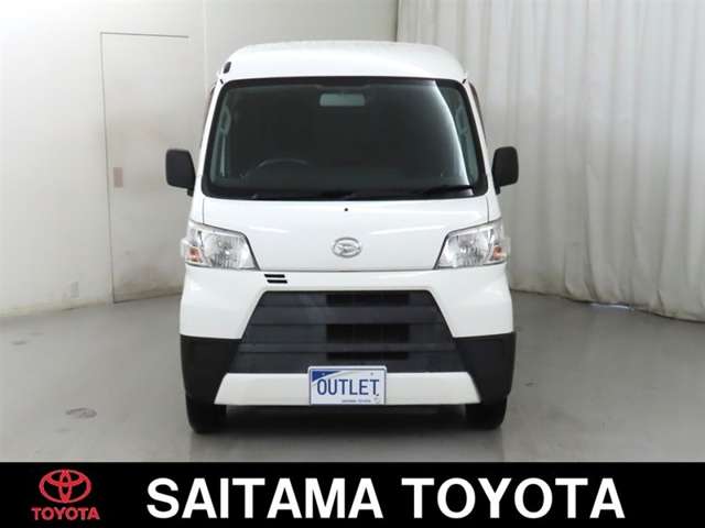 Daihatsu Hijet Cargo 7