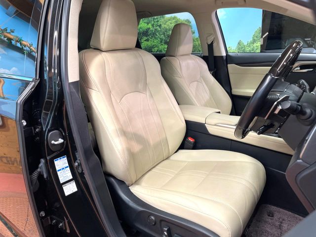 Lexus RX 8