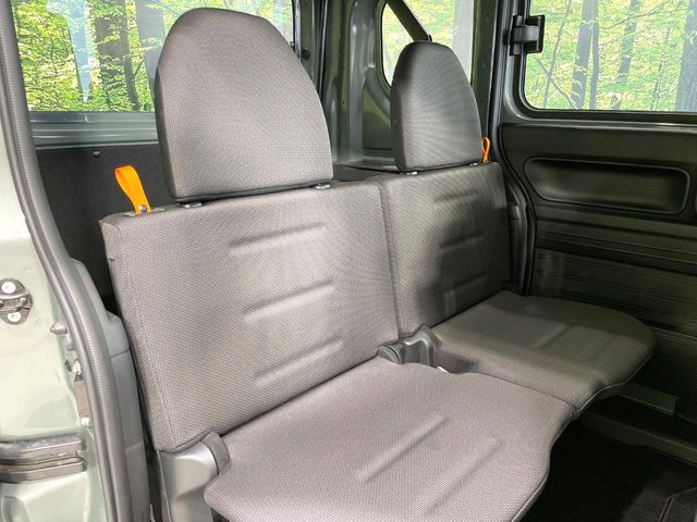 Honda N-VAN 9