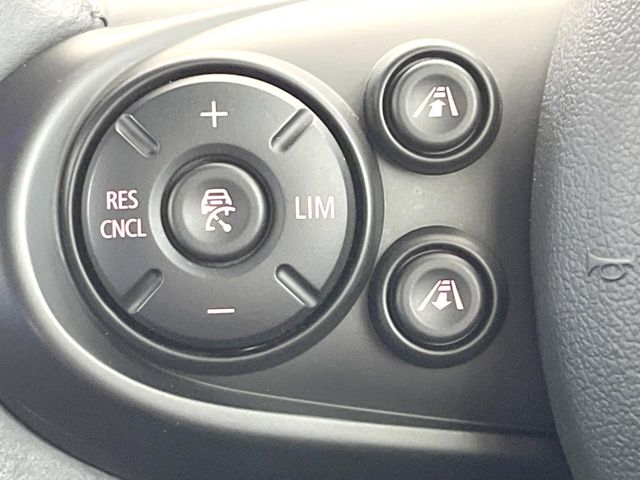 MINI Crossover 4
