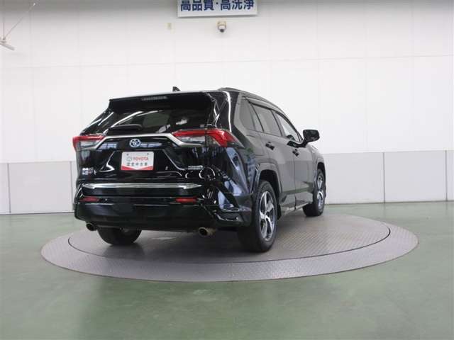 Toyota RAV4 PHV 6