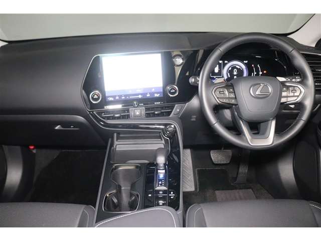 Lexus NX 2