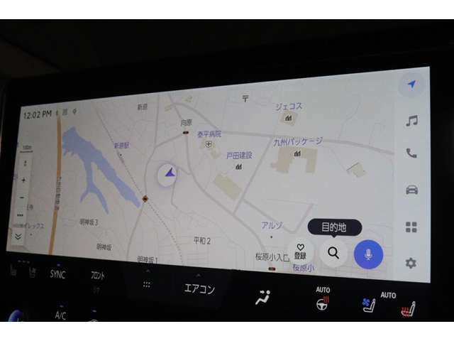 Toyota Alphard 3
