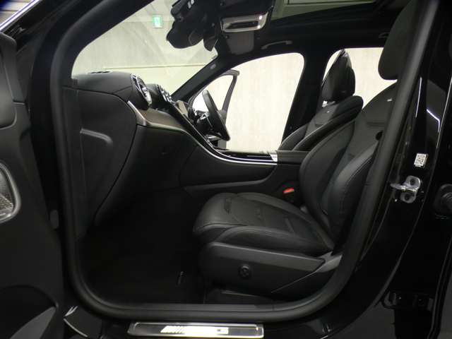 Mercedes-Benz GLC 8