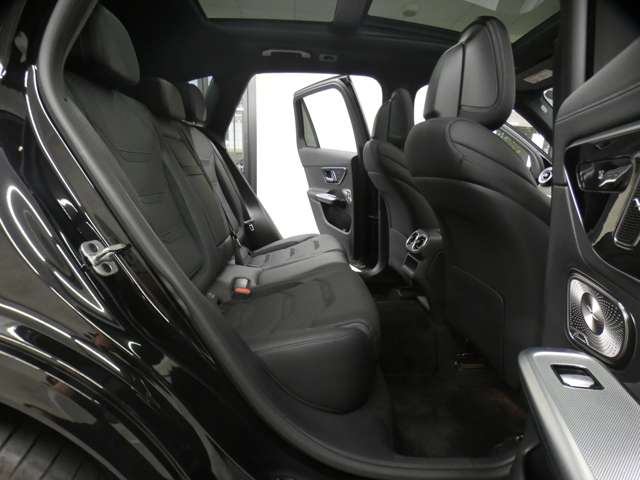 Mercedes-Benz GLC 9
