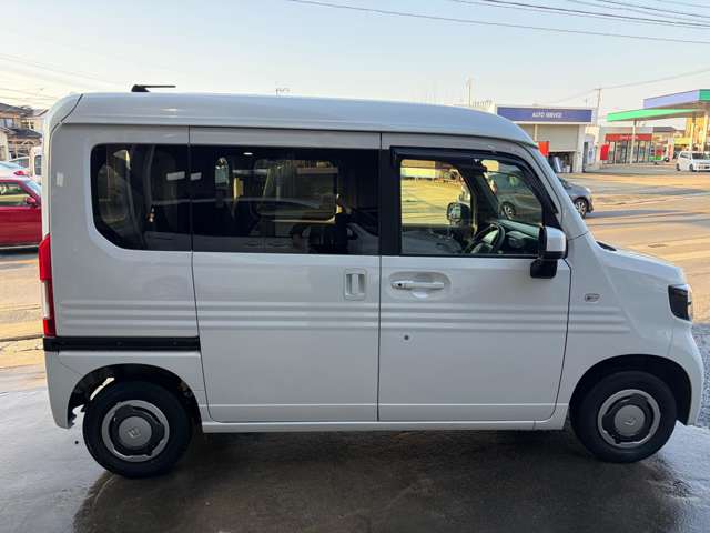 Honda N-VAN 7