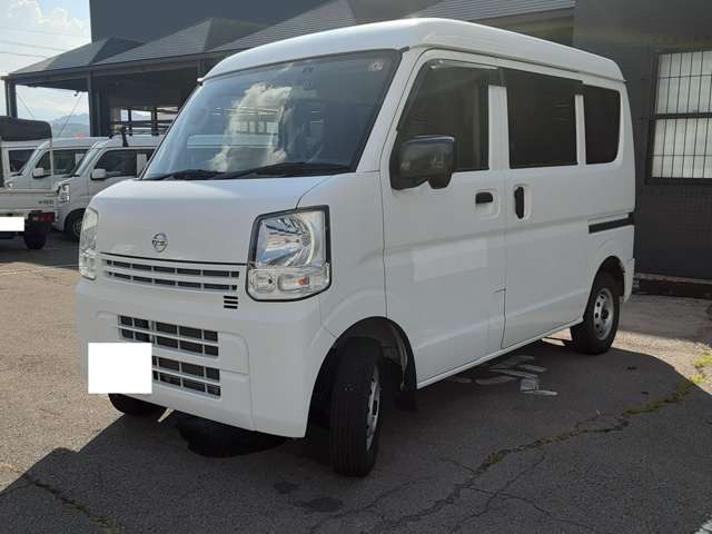 Nissan NV100 Clipper 4