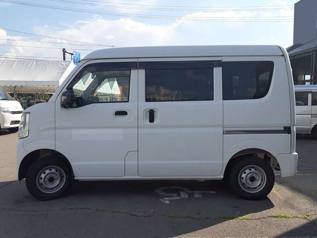 Nissan NV100 Clipper 5