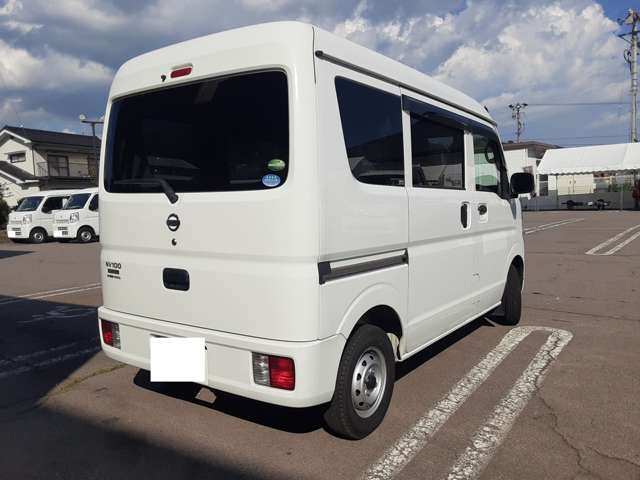 Nissan NV100 Clipper 8