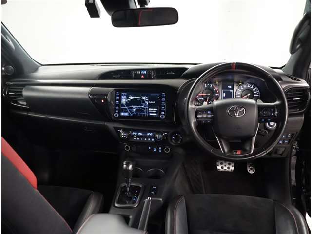 Toyota Hilux 5