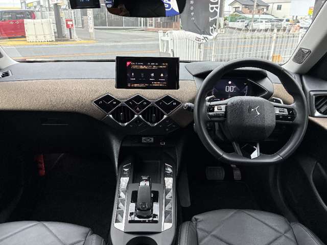 DS Automobiles DS 3 Crossback 6