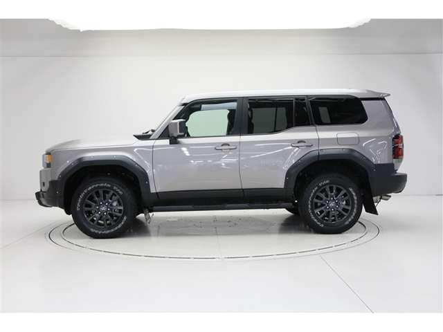 Toyota Land Cruiser 250 4