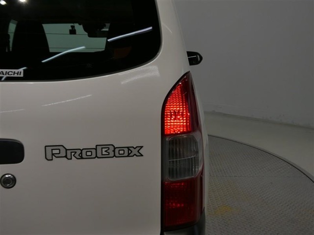Toyota Probox Van 11