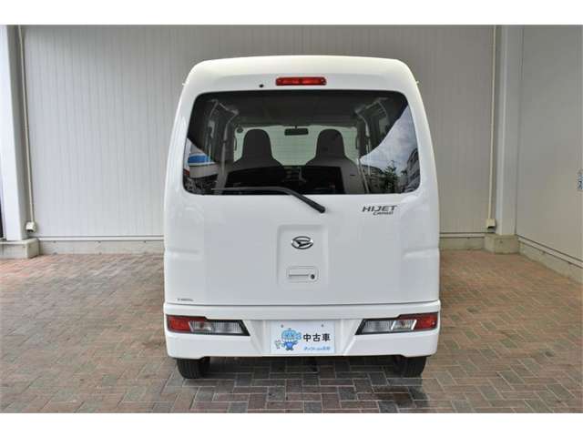 Daihatsu Hijet Cargo 5
