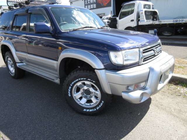 Toyota Hilux Surf 3