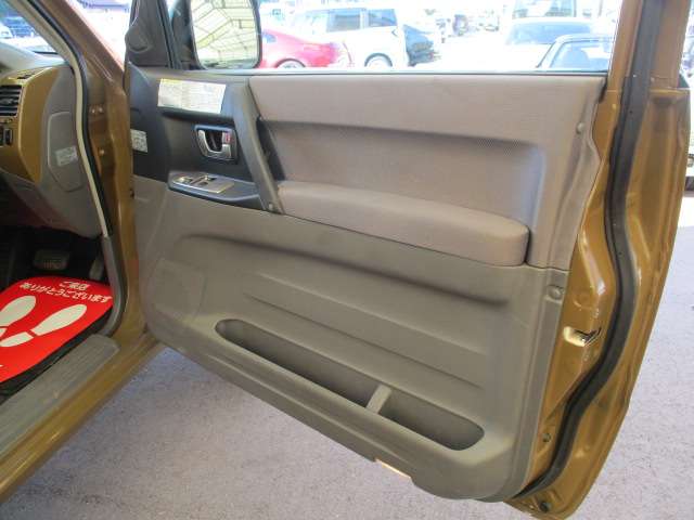 Mitsubishi Pajero 11