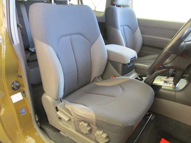 Mitsubishi Pajero 12