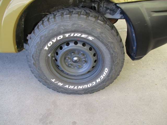 Mitsubishi Pajero 8