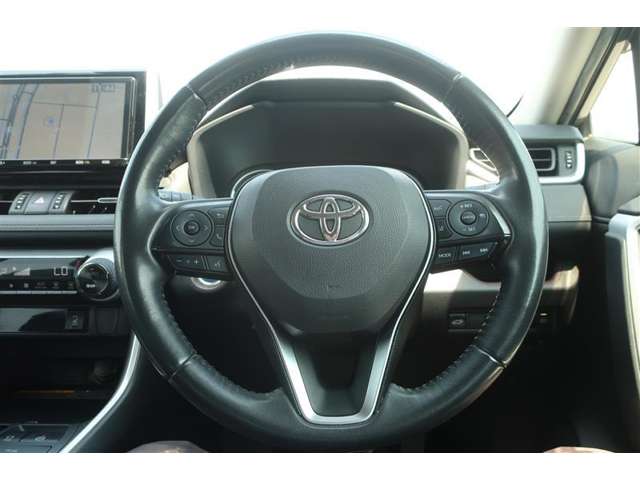 Toyota RAV4 8