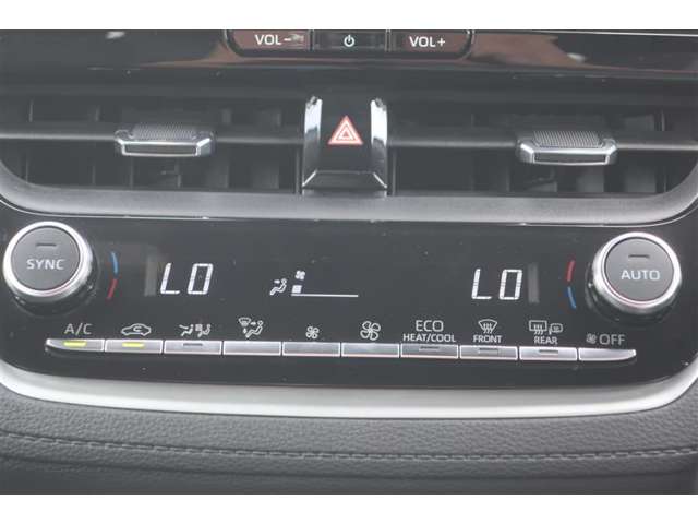 Toyota Corolla Cross 12