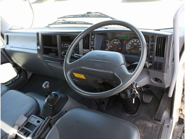 Isuzu Forward 3