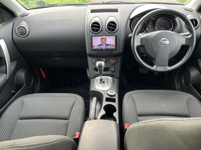 Nissan Dualis 12