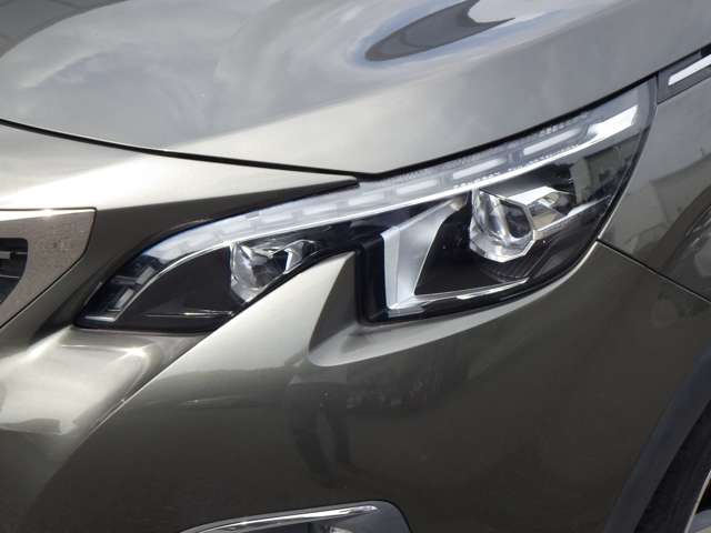 Peugeot 3008 4