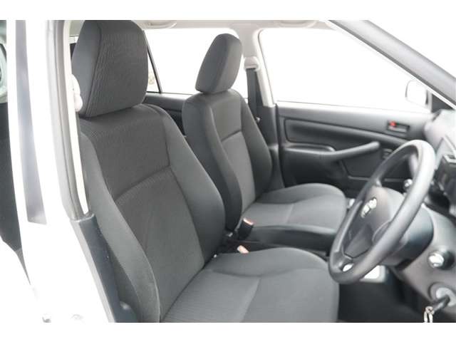 Toyota Succeed Van 5