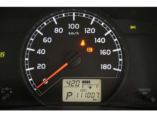 Toyota Succeed Van 9