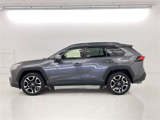 Toyota RAV4 5