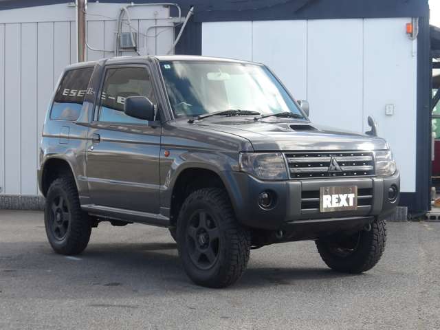 Mitsubishi Pajero Mini 6